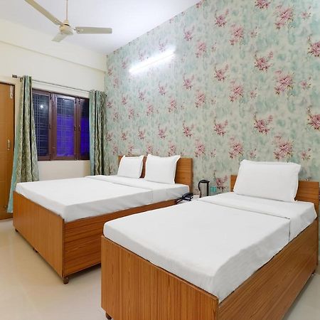 Oyo 84661 Lakshmi Home Stay Jhājra Zewnętrze zdjęcie