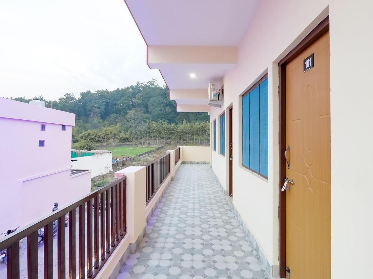 Oyo 84661 Lakshmi Home Stay Jhājra Zewnętrze zdjęcie