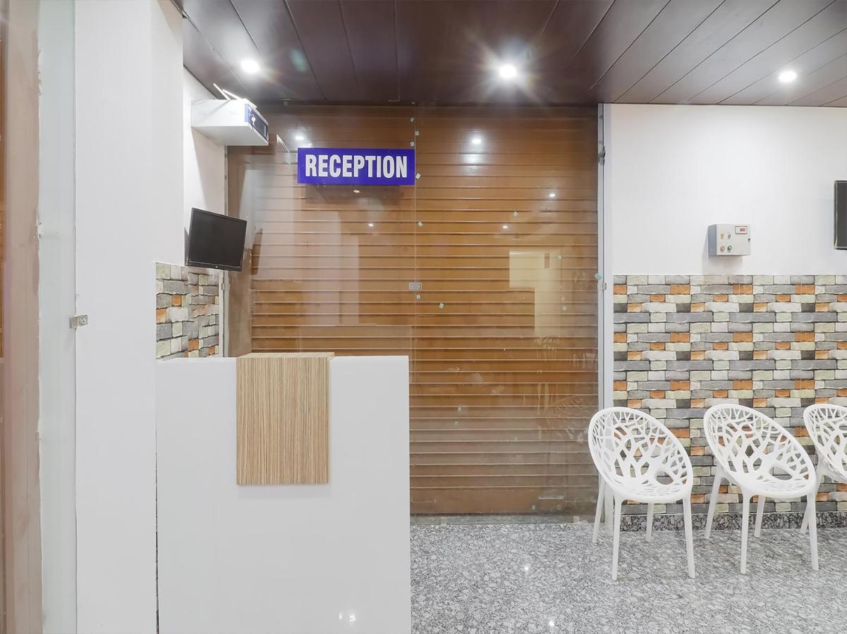 Oyo 84661 Lakshmi Home Stay Jhājra Zewnętrze zdjęcie